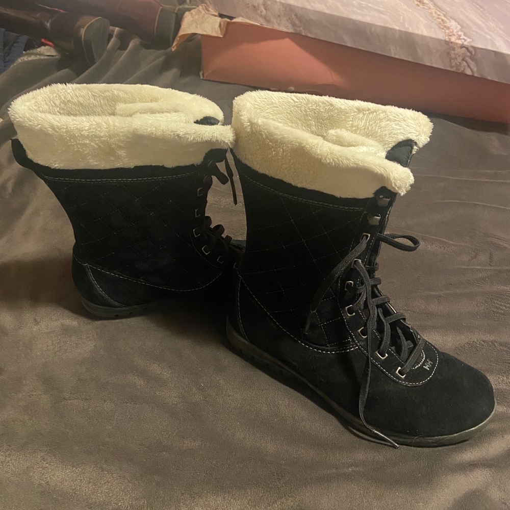 Helly Hansen waterproof leather boot